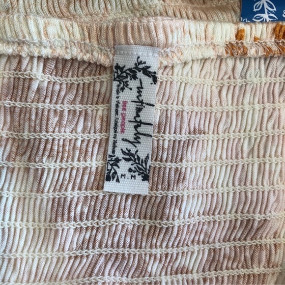 Free People Hannah Smocked Floral Tank Top Yellow & Gold NWT Women’s Size Medium - Picture 7 of 10